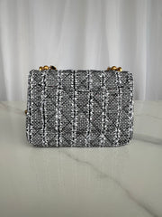 Code:CLB0051