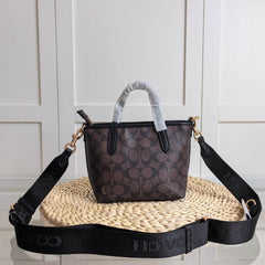 Code:CCBY0004