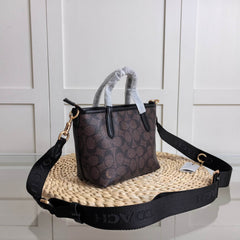 Code:CCBY0004