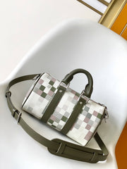 Code:LVBY0300