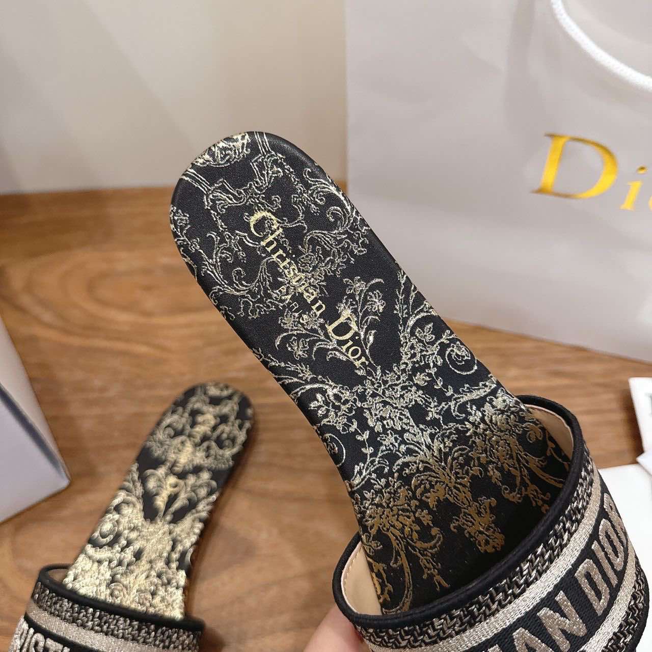 Code:DRRS0032