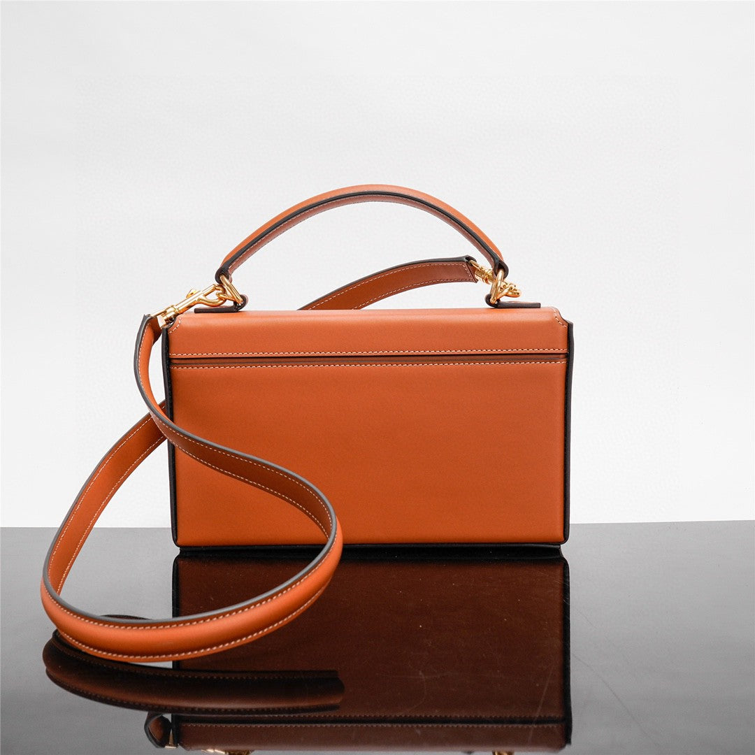 Code:CEB0001