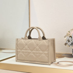 Code:DRB0100