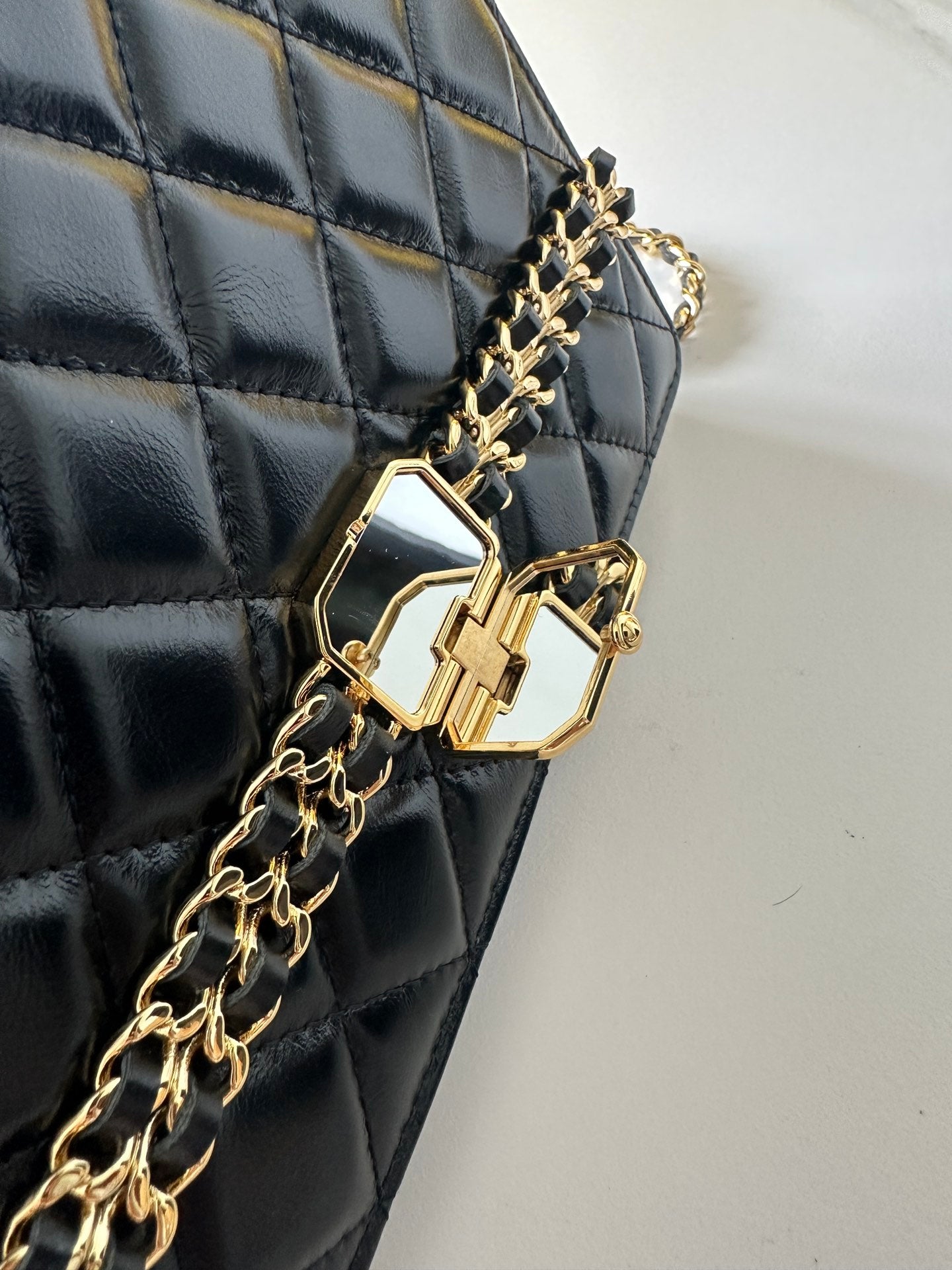 Code:CLB0044
