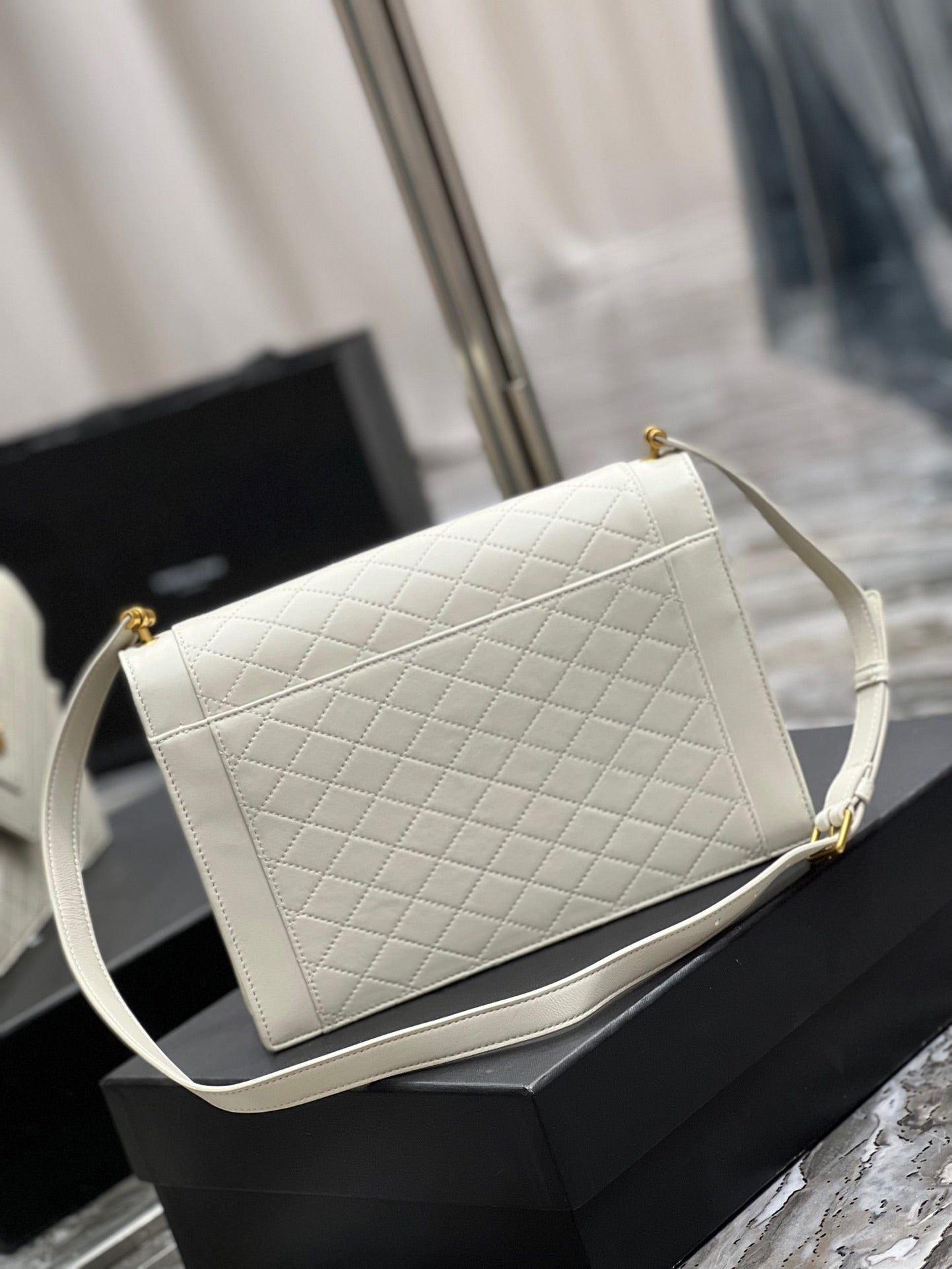 Code:YLB0049