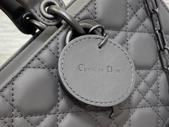 Code:DRB0004