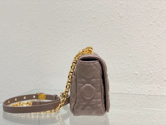 Code:DRB0022