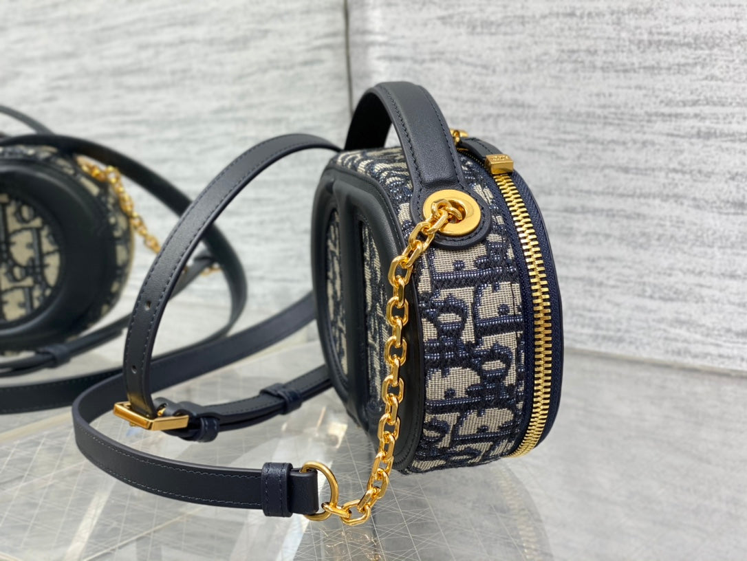 Code:DRB0040