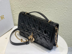Code:DRB0067