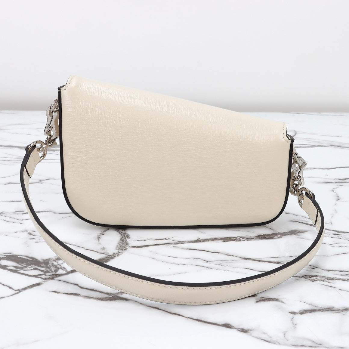 Code:GCBY0102