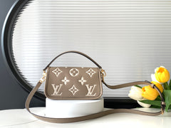 Code:LVBY0024