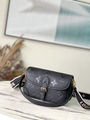 Code:LVBY0152