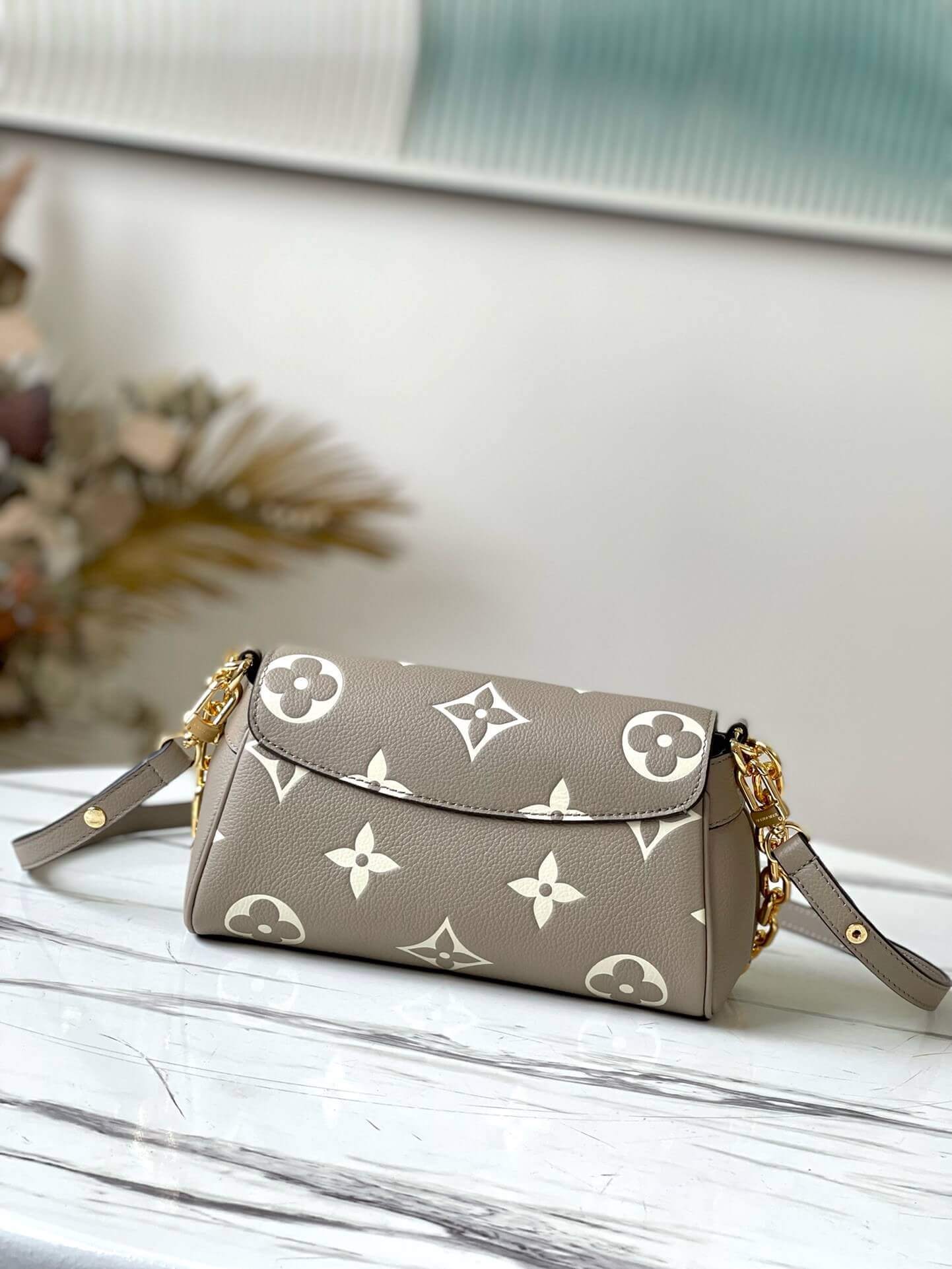 Code:LVBY0186