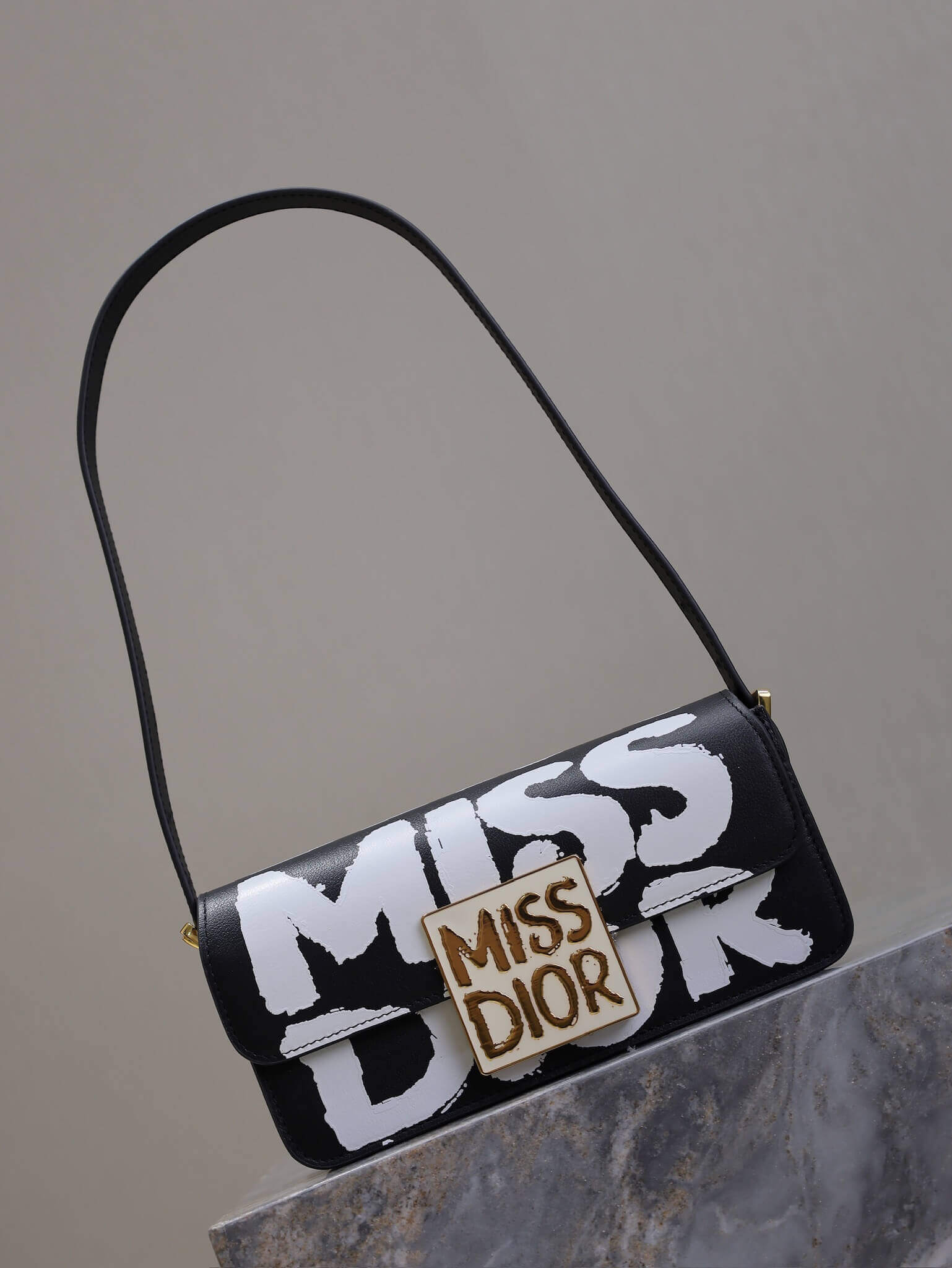 Code:DRBY0086