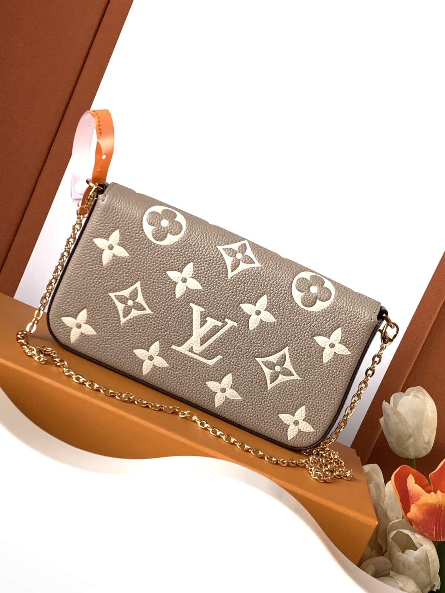 Code:LVBY0220