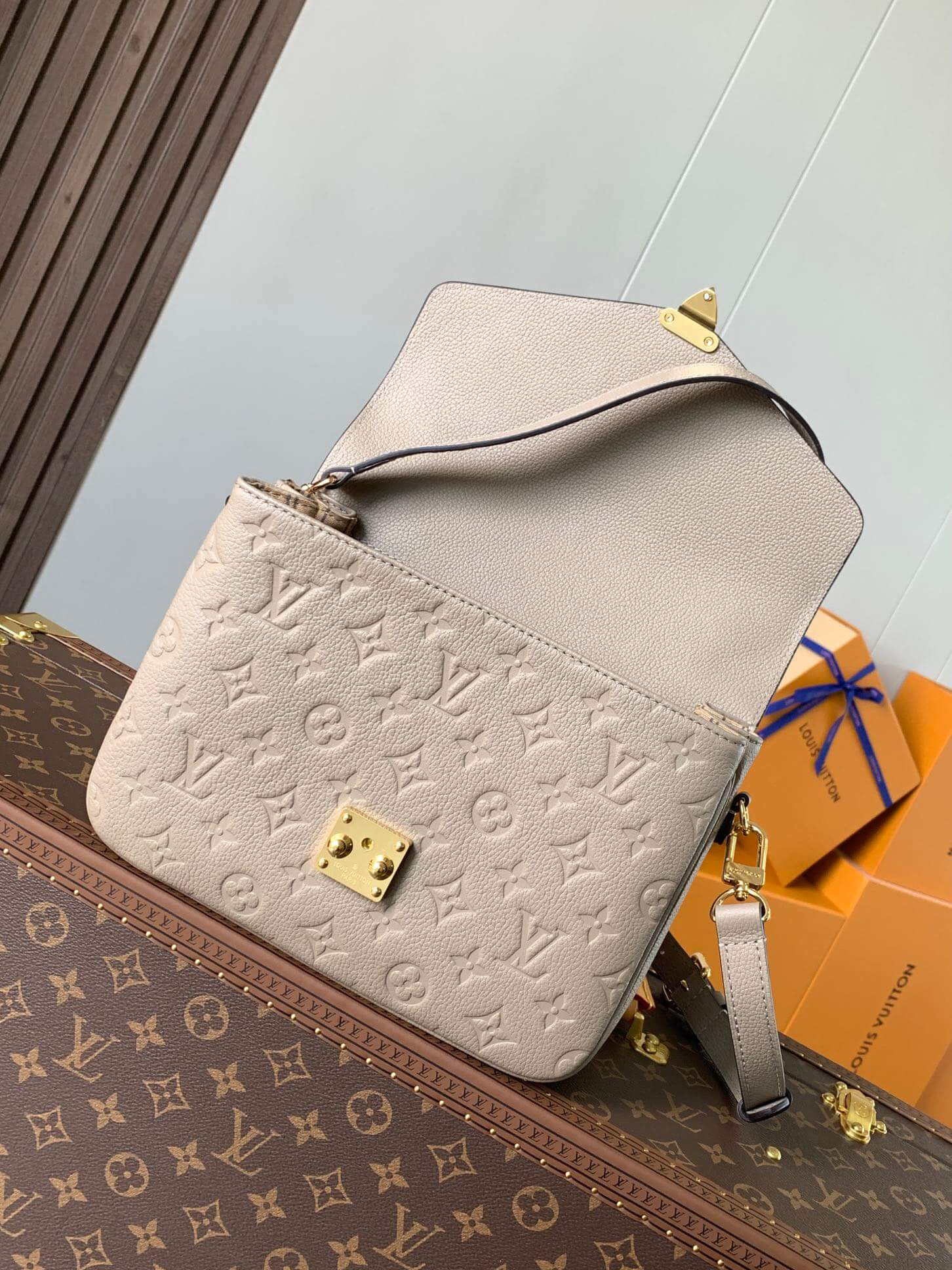 Code:LVBY0239