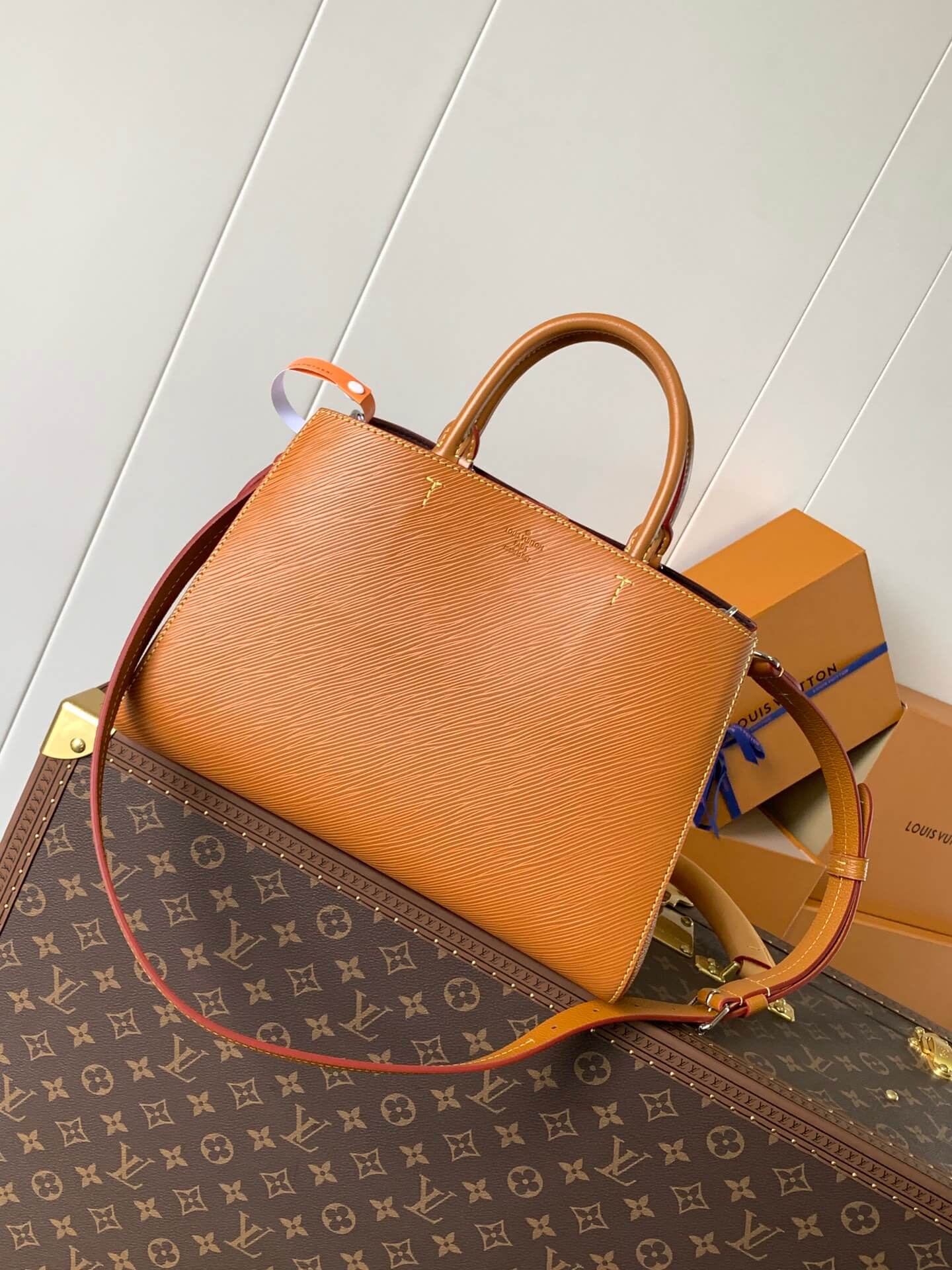 Code:LVBY0244
