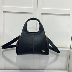 Code:CCBY0027