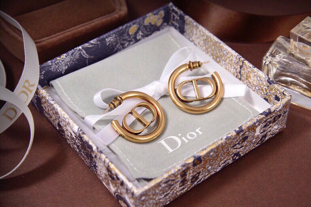 Code:DREG0010