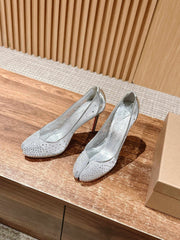 Code: CLS0001