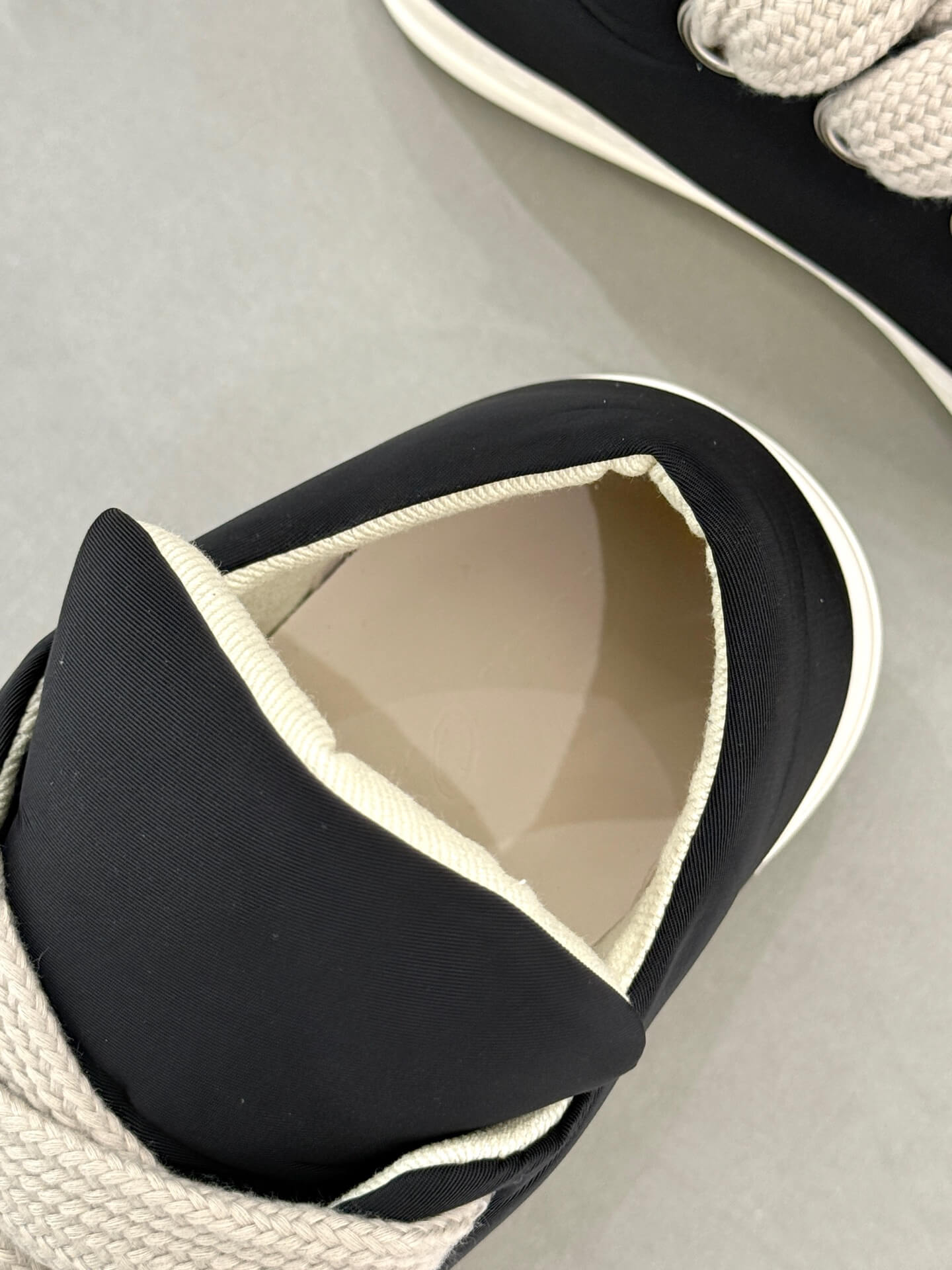 Code:RO0011