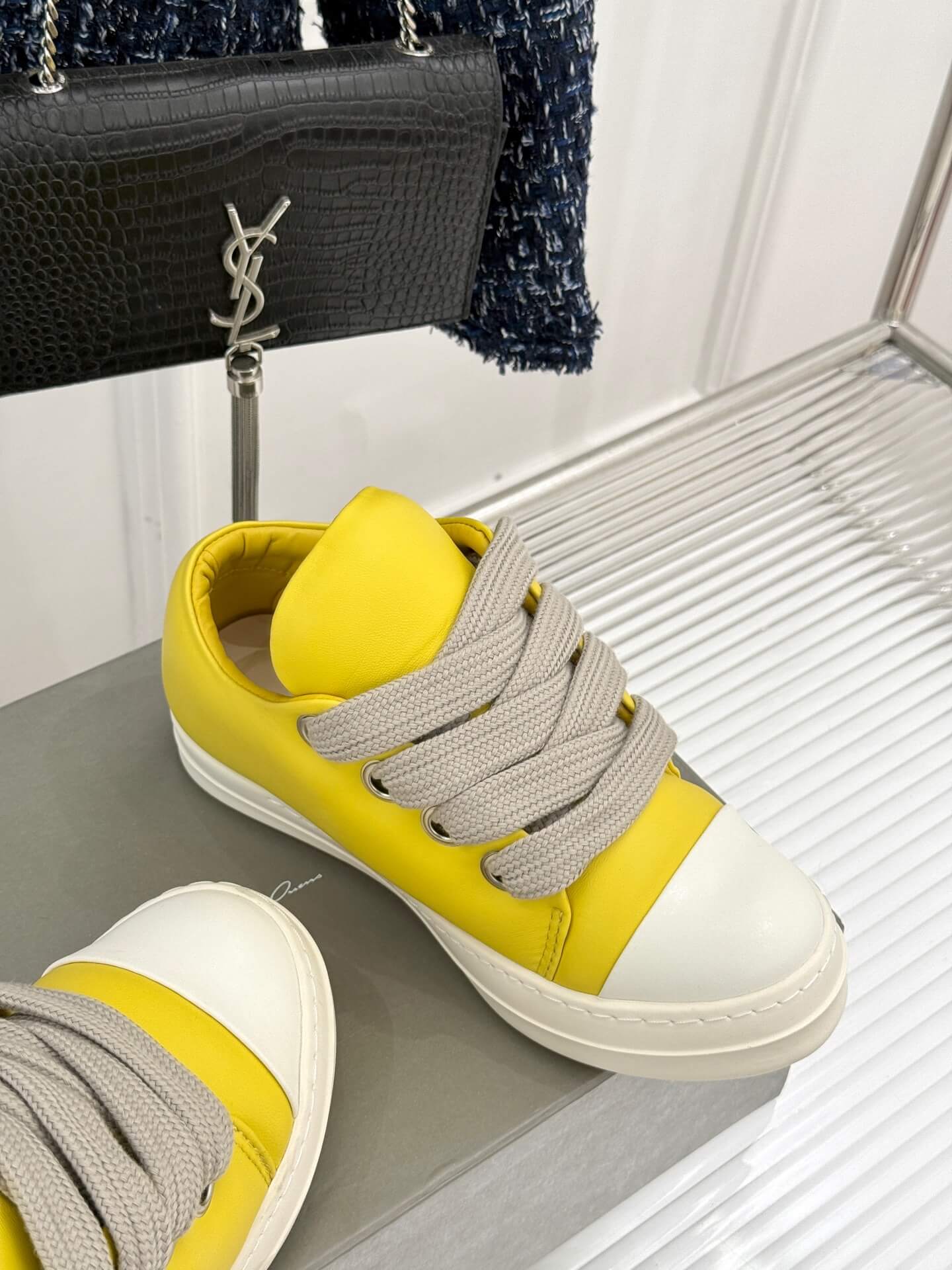 Code:RO0012